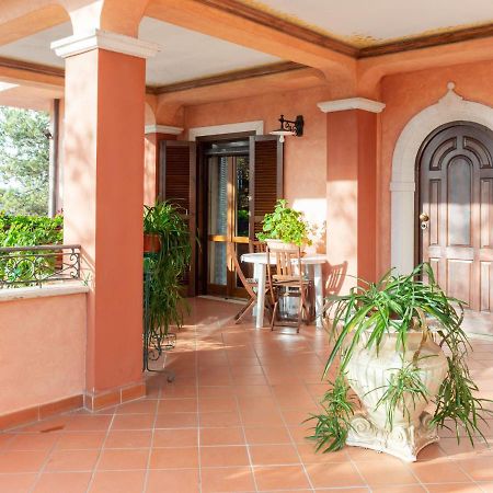 Belvilla By Oyo Villa In Tagliacozzo Exteriör bild